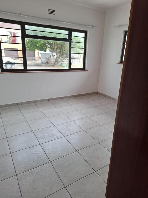 To Let 4 Bedroom Property for Rent in Dwarskersbos Western Cape